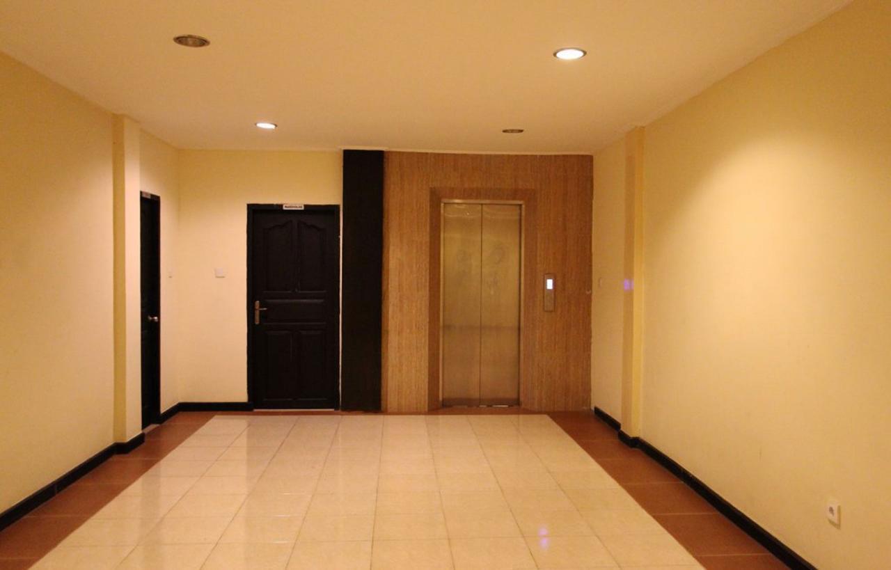 Hotel Intansari Денпасар Екстериор снимка