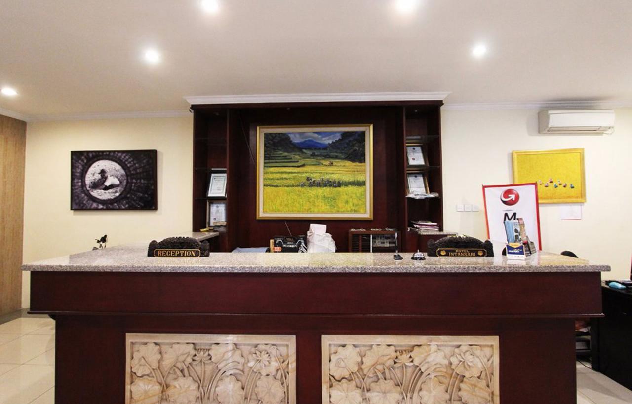 Hotel Intansari Денпасар Екстериор снимка